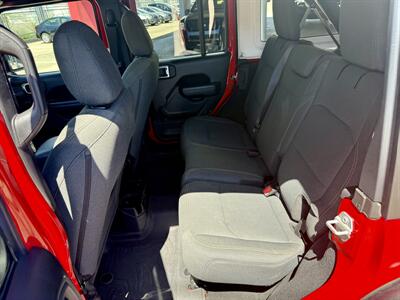 2024 Jeep Wrangler Sport   - Photo 13 - Ponce, PR 00728