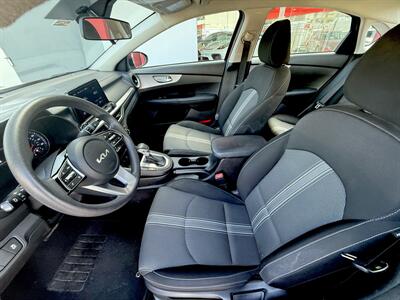2024 Kia Forte LX   - Photo 12 - Ponce, PR 00728