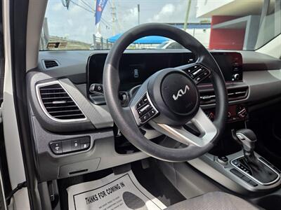 2024 Kia Seltos LX   - Photo 5 - Ponce, PR 00795