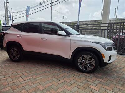 2024 Kia Seltos LX   - Photo 2 - Ponce, PR 00795