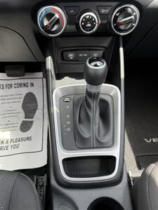 2024 Hyundai VENUE SE   - Photo 17 - Ponce, PR 00795