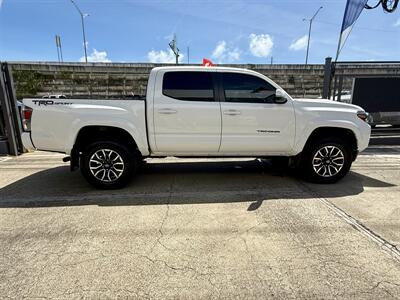 2022 Toyota Tacoma SR5 V6   - Photo 6 - Ponce, PR 00728