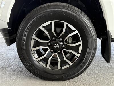 2022 Toyota Tacoma SR5 V6   - Photo 21 - Ponce, PR 00728