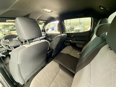 2022 Toyota Tacoma SR5 V6   - Photo 13 - Ponce, PR 00728