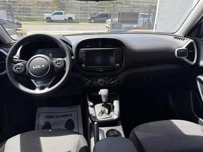2025 Kia Soul LX   - Photo 8 - Ponce, PR 00795
