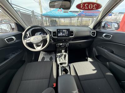 2023 Hyundai VENUE SE - Photo 11 - Ponce, PR 00728