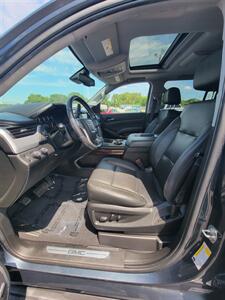 2020 GMC Yukon XL SLT   - Photo 9 - Topeka, KS 66608