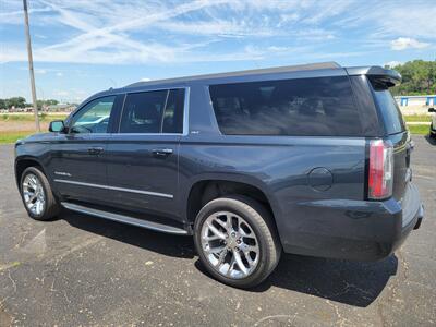 2020 GMC Yukon XL SLT   - Photo 7 - Topeka, KS 66608