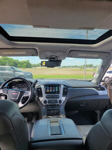 2020 GMC Yukon XL SLT   - Photo 20 - Topeka, KS 66608