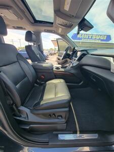 2020 GMC Yukon XL SLT   - Photo 15 - Topeka, KS 66608
