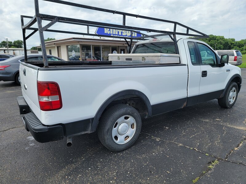 2006 Ford F-150 XL - Photo 5 - Topeka, KS 66608