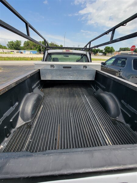 2006 Ford F-150 XL - Photo 7 - Topeka, KS 66608
