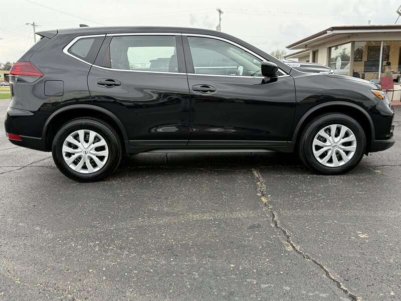 2020 Nissan Rogue S - Photo 7 - Topeka, KS 66608