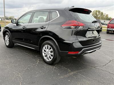 2020 Nissan Rogue S - Photo 3 - Topeka, KS 66608