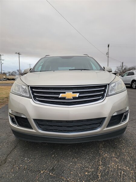2017 Chevrolet Traverse 2LT