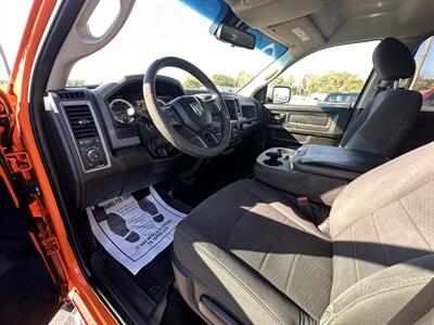 2019 RAM 1500 Classic Tradesman   - Photo 11 - Topeka, KS 66608