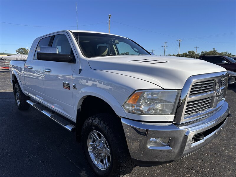 2011 RAM 3500 Laramie - Photo 3 - Topeka, KS 66608