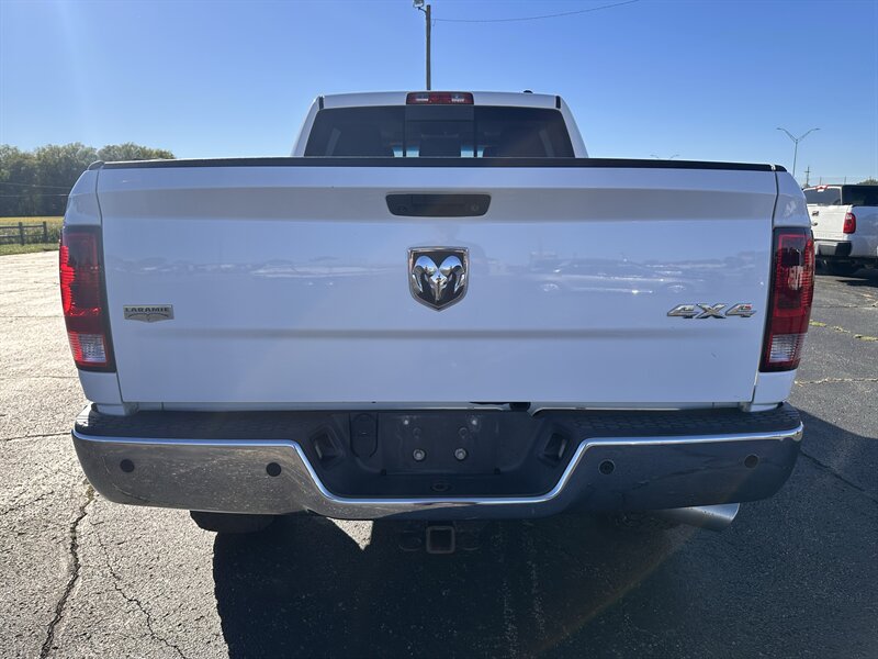 2011 RAM 3500 Laramie - Photo 6 - Topeka, KS 66608