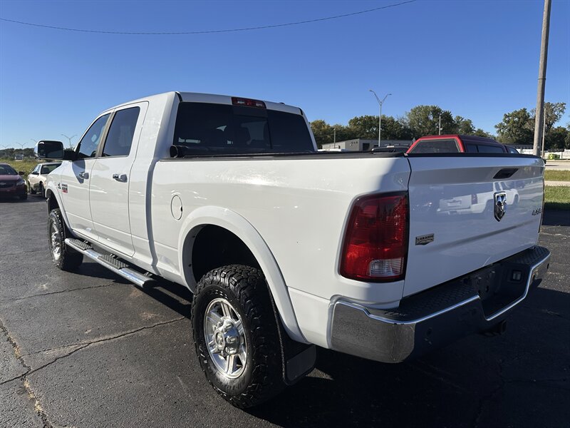 2011 RAM 3500 Laramie - Photo 8 - Topeka, KS 66608