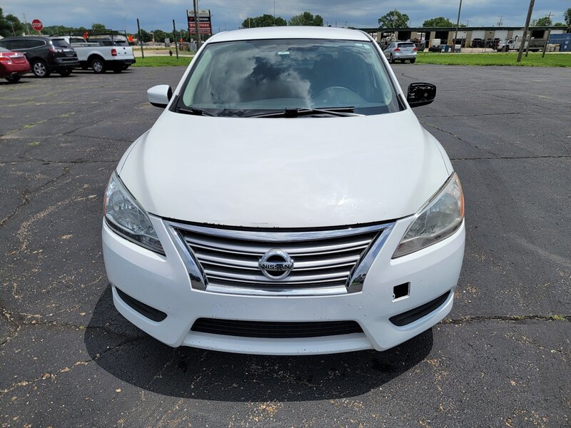2015 Nissan Sentra SV - Photo 2 - Topeka, KS 66608