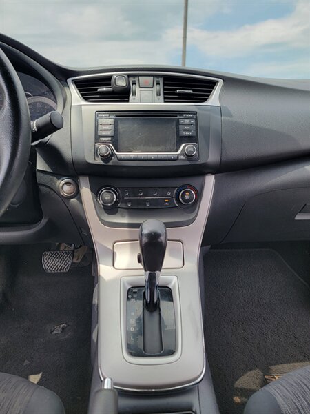 2015 Nissan Sentra SV - Photo 13 - Topeka, KS 66608
