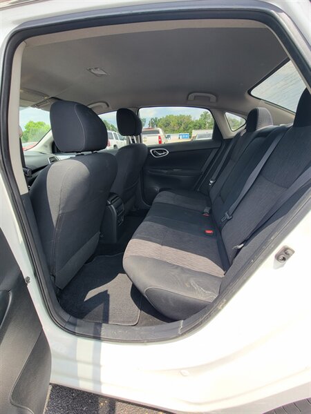 2015 Nissan Sentra SV - Photo 9 - Topeka, KS 66608