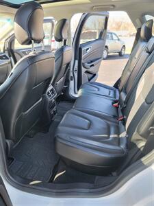 2016 Ford Edge Titanium   - Photo 9 - Topeka, KS 66608