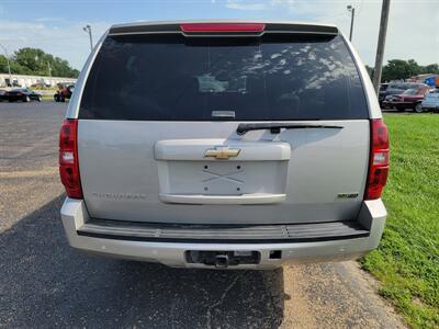 2008 Chevrolet Suburban LT   - Photo 6 - Topeka, KS 66608