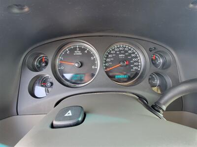 2008 Chevrolet Suburban LT   - Photo 20 - Topeka, KS 66608