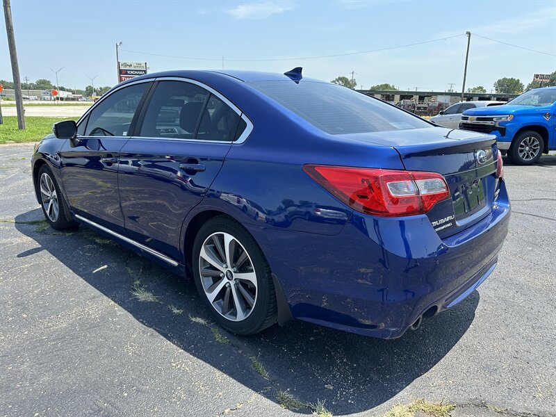 2017 Subaru Legacy 2.5i Sport - Photo 7 - Topeka, KS 66608
