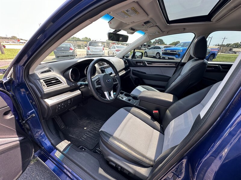 2017 Subaru Legacy 2.5i Sport - Photo 9 - Topeka, KS 66608