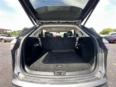 2021 Ford Edge Titanium   - Photo 13 - Topeka, KS 66608