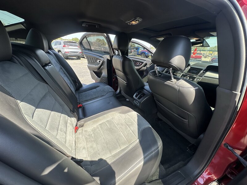2014 Ford Taurus SHO - Photo 12 - Topeka, KS 66608