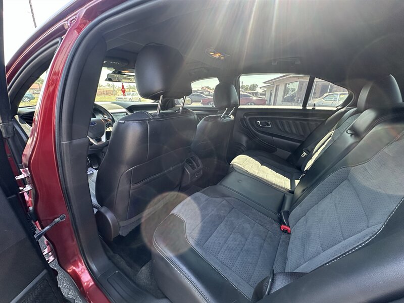 2014 Ford Taurus SHO - Photo 10 - Topeka, KS 66608