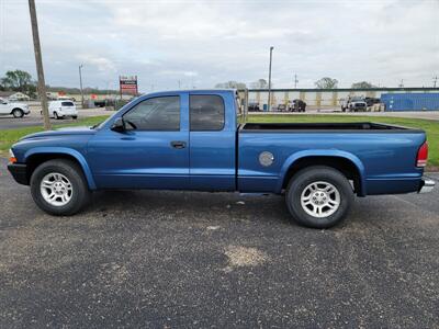 2004 Dodge Dakota 2dr Club Cab - Photo 7 - Topeka, KS 66608