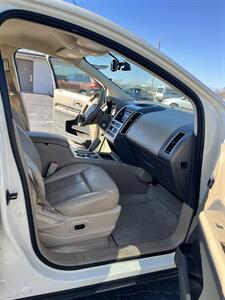 2007 Ford Edge SEL Plus   - Photo 12 - Topeka, KS 66608