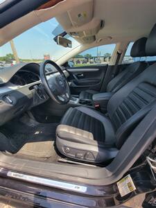 2013 Volkswagen CC R-Line PZEV   - Photo 7 - Topeka, KS 66608