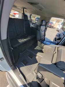 2016 Chevrolet Suburban LTZ   - Photo 14 - Topeka, KS 66608