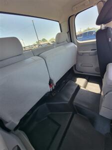 2011 Chevrolet Silverado 1500 LT   - Photo 9 - Topeka, KS 66608