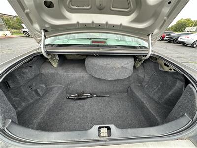 2004 Mercury Grand Marquis LS Premium   - Photo 11 - Topeka, KS 66608