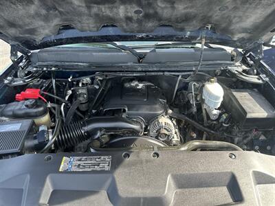2010 GMC Sierra 2500HD SLE - Photo 15 - Topeka, KS 66608