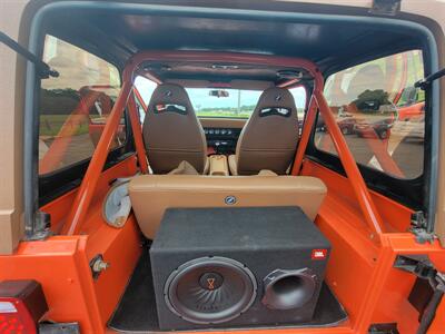 1987 Jeep Wrangler Laredo - Photo 12 - Topeka, KS 66608