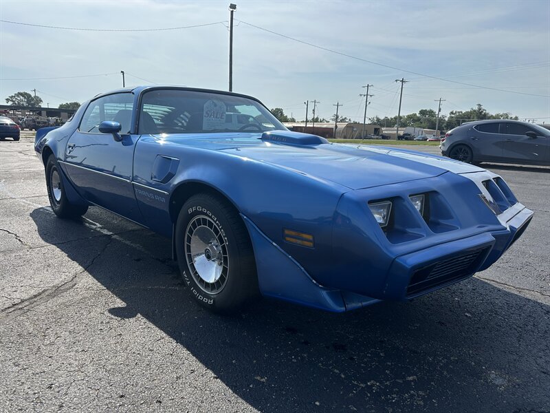1981 Pontiac Firebird Trans Am   - Photo 1 - Topeka, KS 66608