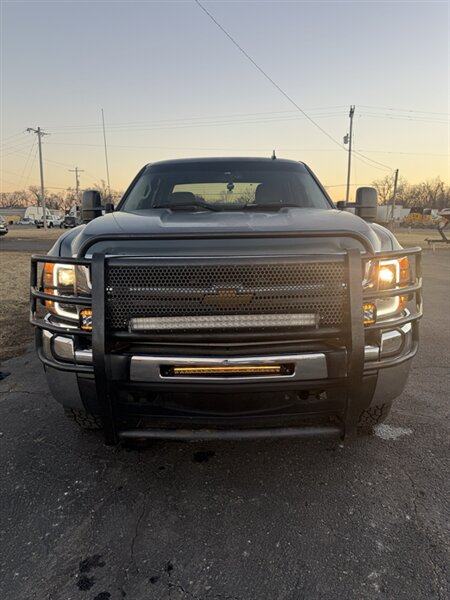 2008 Chevrolet Silverado 2500HD LT1   - Photo 1 - Topeka, KS 66608