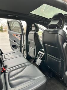 2019 Lincoln Nautilus Reserve   - Photo 11 - Topeka, KS 66608