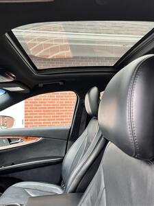 2019 Lincoln Nautilus Reserve   - Photo 9 - Topeka, KS 66608