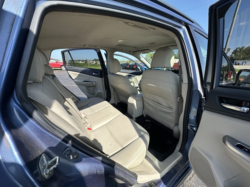 2015 Subaru XV Crosstrek Hybrid Touring - Photo 11 - Topeka, KS 66608