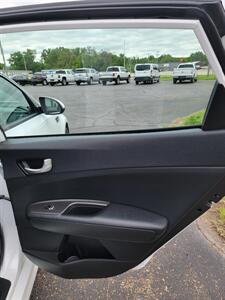 2017 Kia Optima LX   - Photo 11 - Topeka, KS 66608