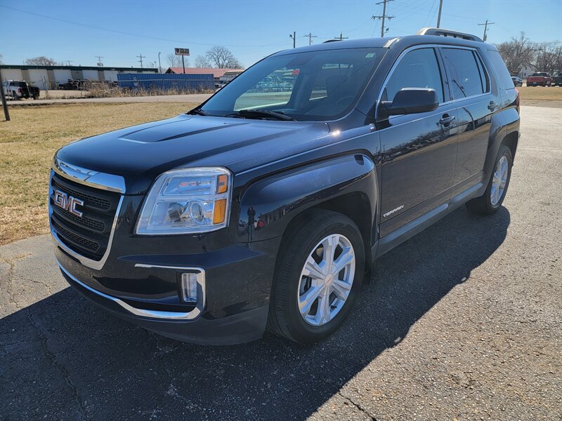 2017 GMC Terrain SLE-2   - Photo 1 - Topeka, KS 66608