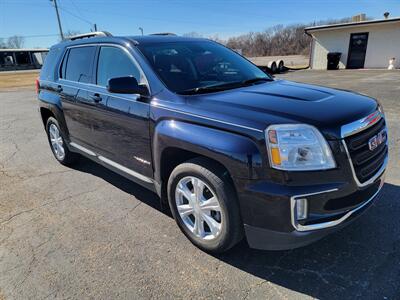 2017 GMC Terrain SLE-2   - Photo 3 - Topeka, KS 66608